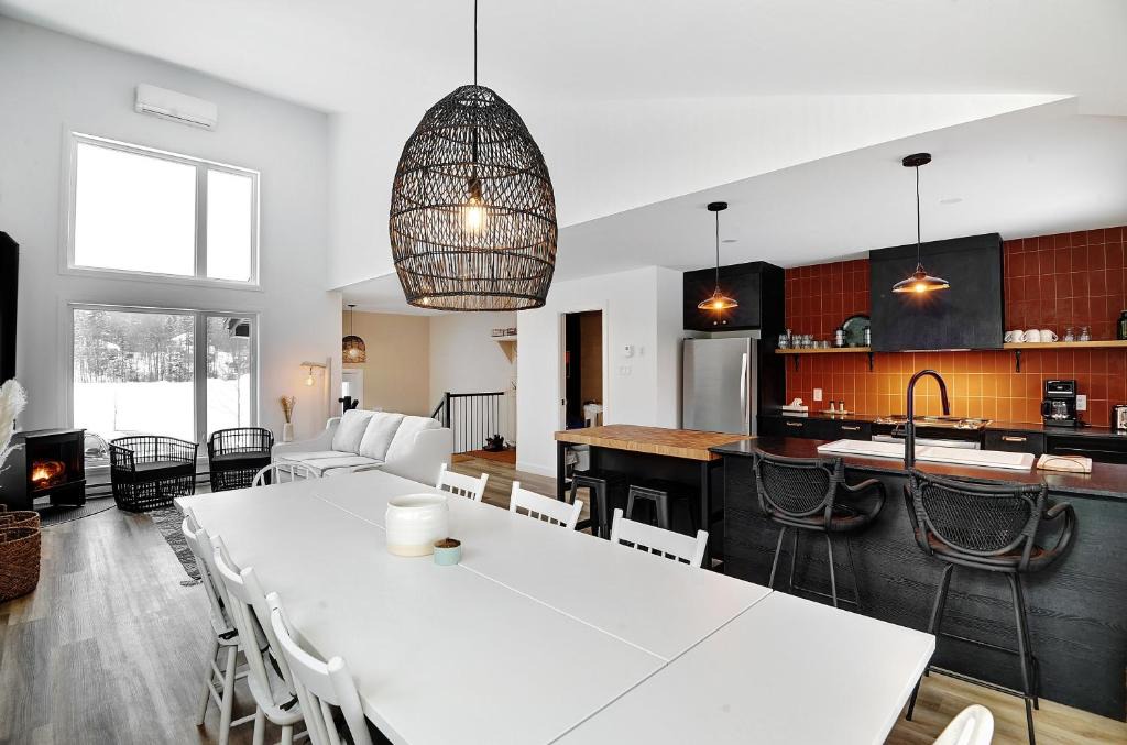 Stoneham Ski Chalet | 01 Chemin des Cascades
