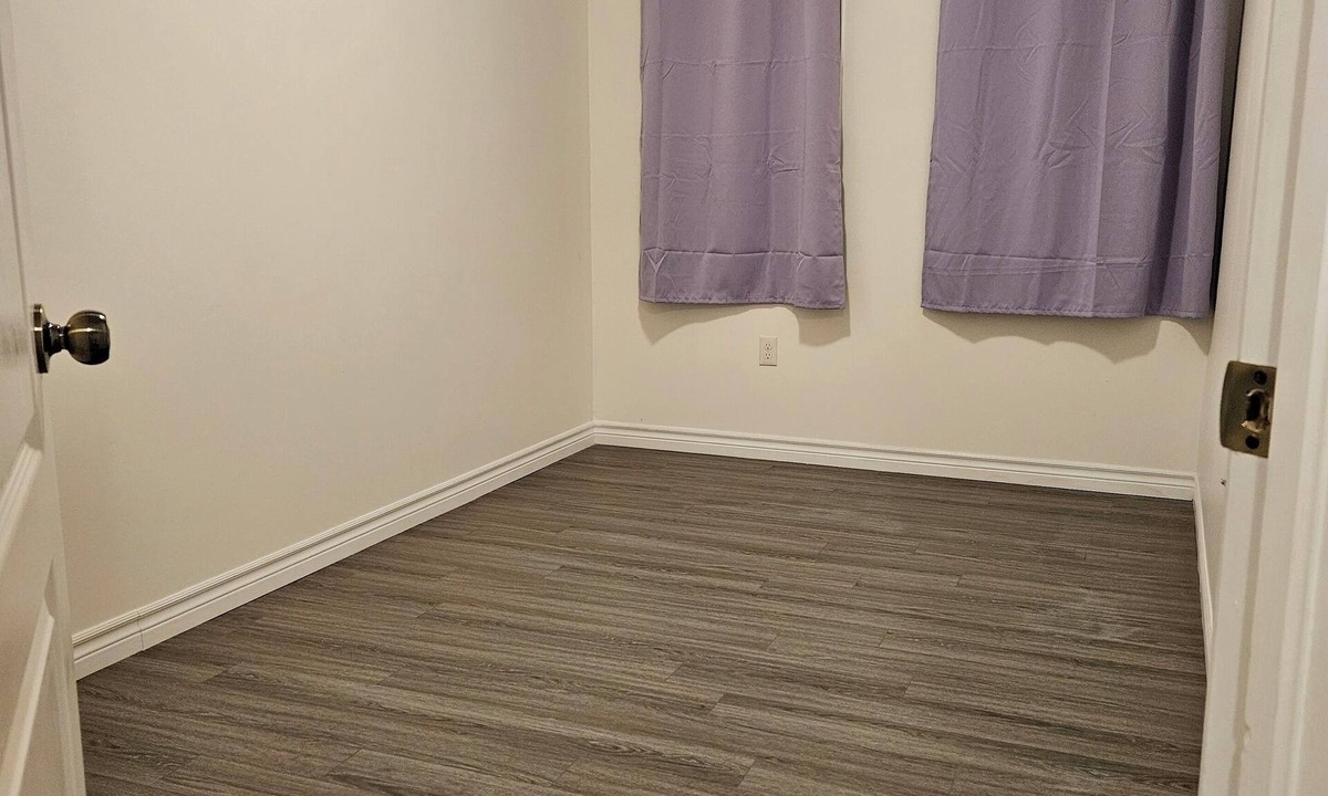 Orillia House | 1 Bedroom, 1 Bathroom on 2nd floor