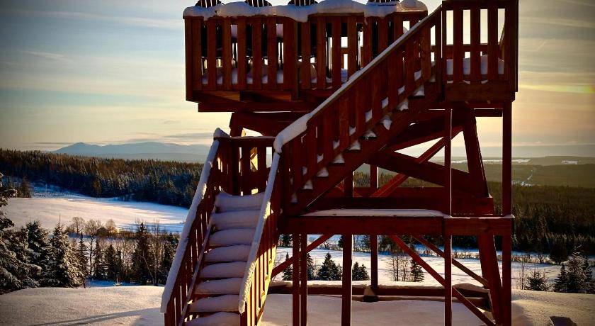 Saint Romain Ski Chalet | 113 m² Chalet ∙ 3 bedrooms ∙ 7 guests