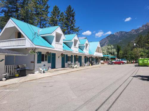 East Kootenay Hostel | 139 m² Hostel ∙ 2 guests