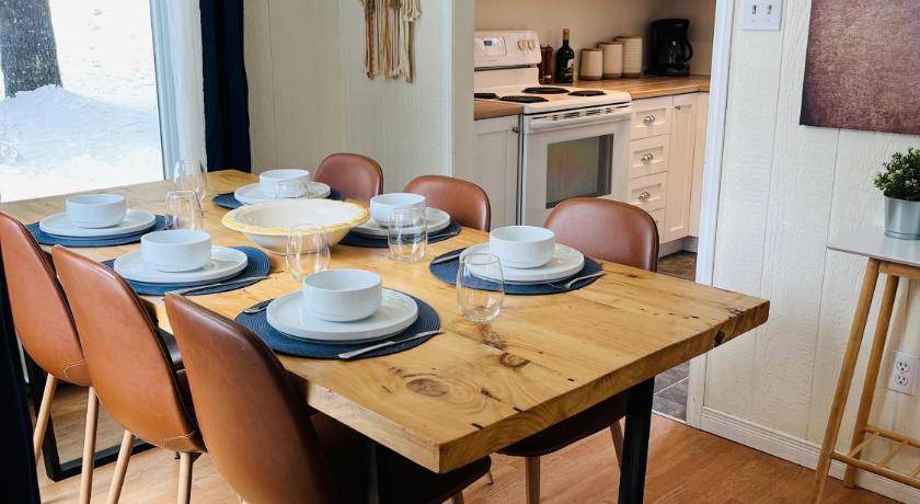Orford Ski Chalet | 1400 m² Chalet ∙ 3 bedrooms ∙ 8 guests