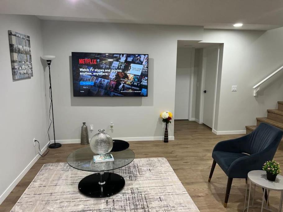 Calgary Apartment | 2-bedroom basement apartment