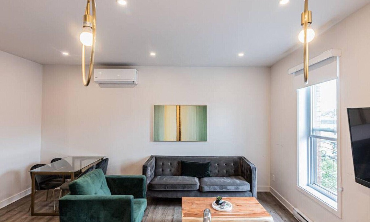 Cozy Bedr Plateau | Mile End