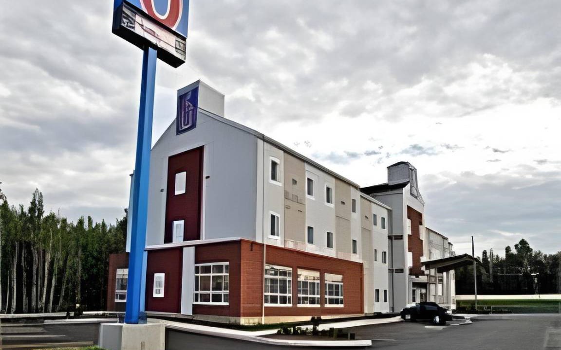 Moncton Hotel | 20 m² Motel ∙ 7 guests