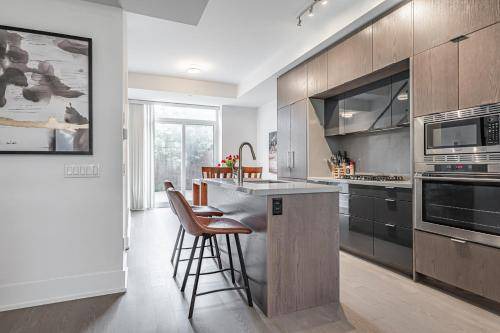 Kensington Market Bed & Breakfast | 204 m² Bed and breakfast ∙ 5 bedrooms ∙ 11 guests