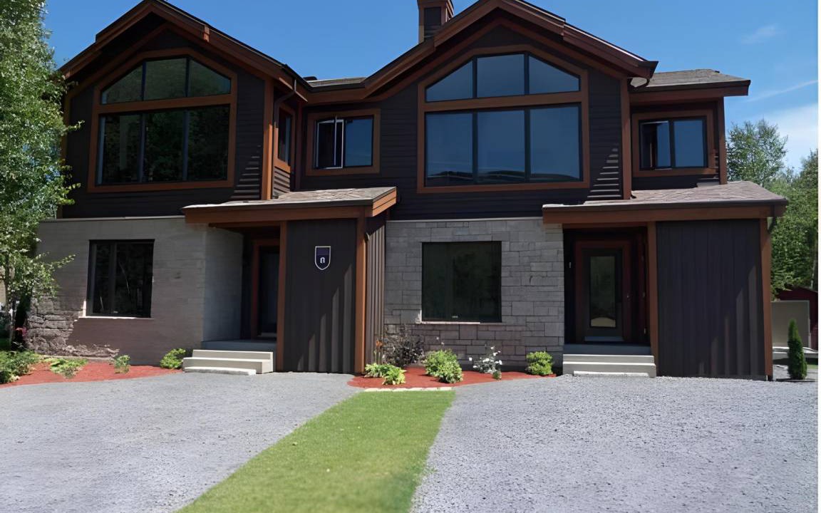 Saint Ferreol les Neiges Ski Chalet | 232 m² Chalet ∙ 4 bedrooms ∙ 8 guests