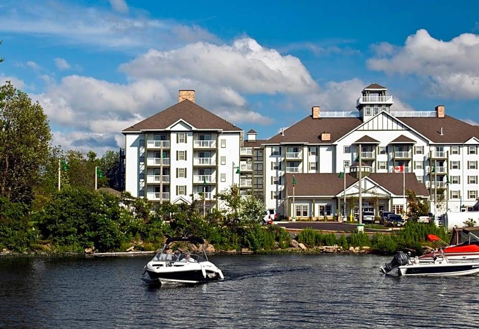 Gravenhurst Hotel | 3-Star Hotel ∙ Residence Inn by Marriott Gravenhurst Muskoka Wharf