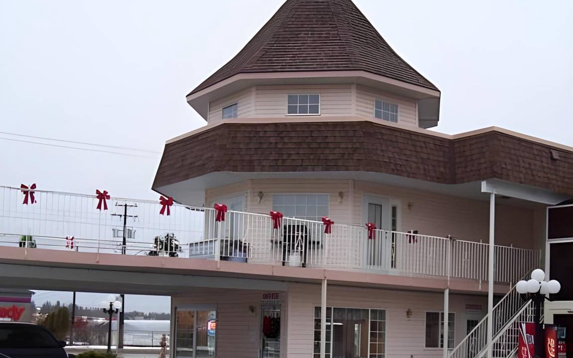 East Kootenay Hotel | 30 m² Motel ∙ 6 guests