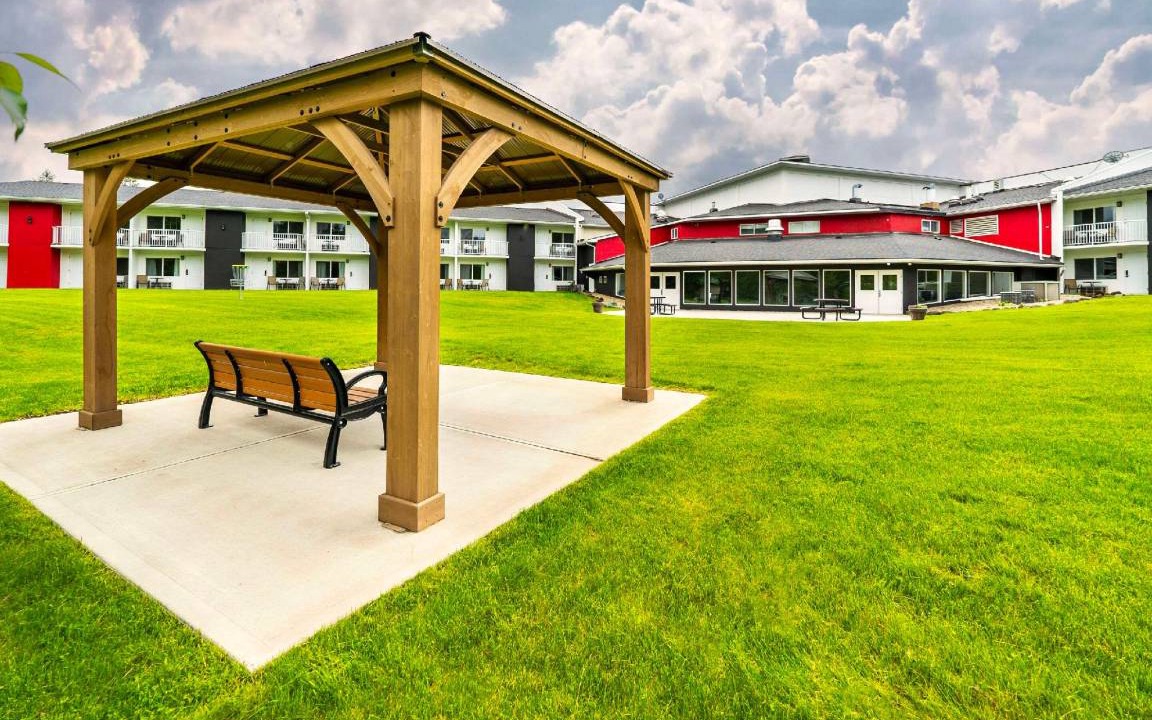 Clearwater Hotel | 38 m² Hotel ∙ 7 guests