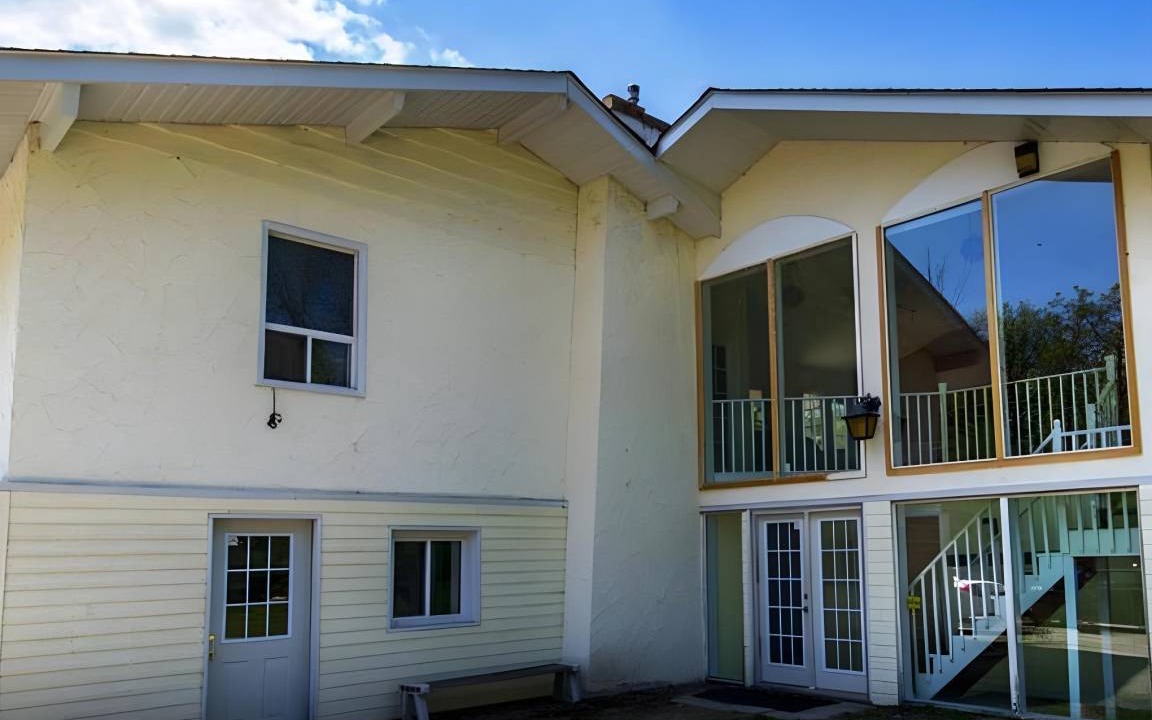 The Blue Mountains Ski Chalet | 483 m² Chalet ∙ 8 bedrooms ∙ 16 guests