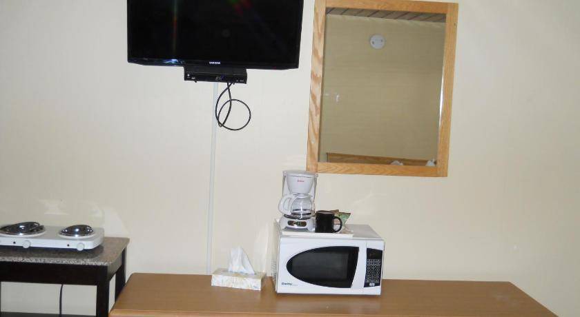 Medicine Hat Hotel | 50 m² Motel ∙ 2 bedrooms ∙ 5 guests