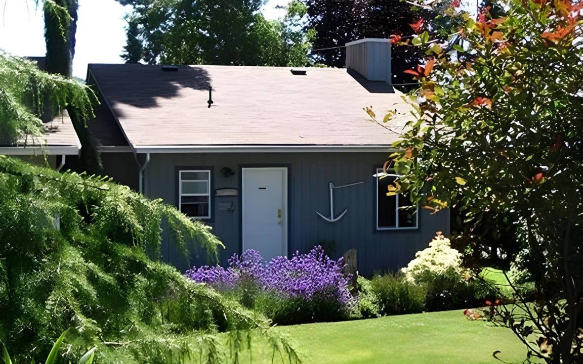 Sooke Bed & Breakfast | 51 m² Bed and breakfast ∙ 2 bedrooms ∙ 4 guests