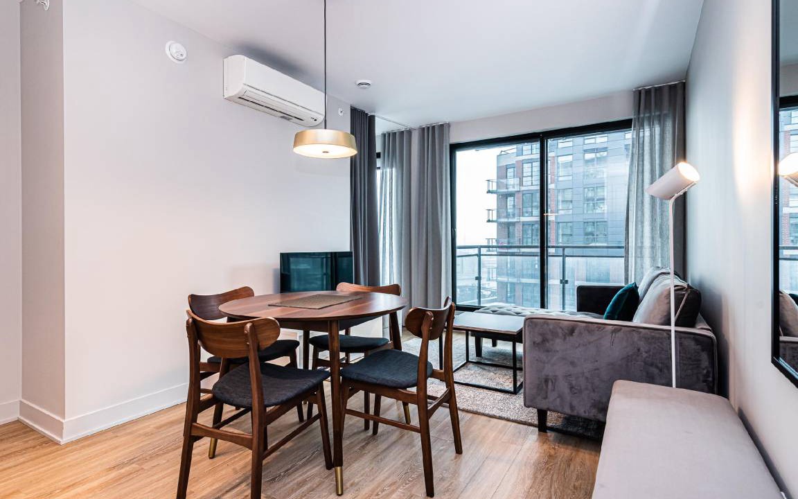 Griffintown Apartment | 79 m² Serviced apartment ∙ 5 guests