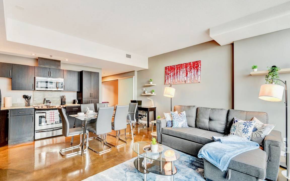 Beltline Apartment | 81 m² Apartment ∙ 2 bedrooms ∙ 6 guests
