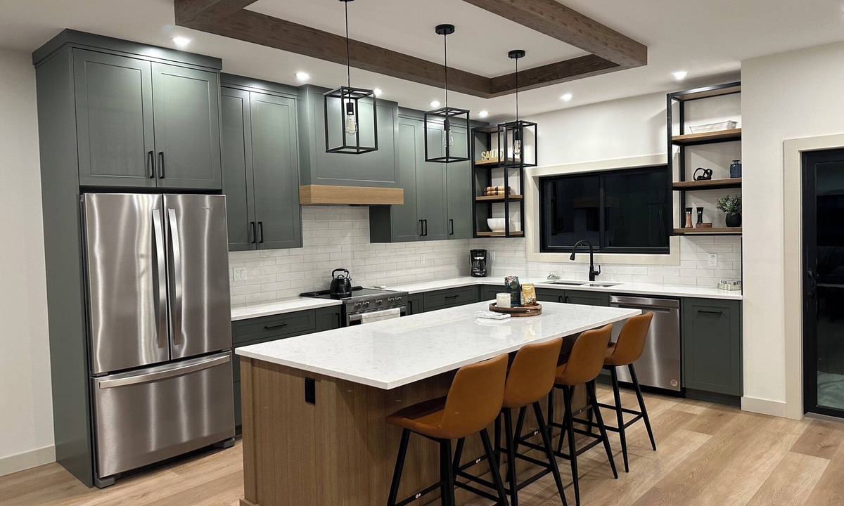 Okanagan-Similkameen House | A Cozy town house with great location nAt Apex Mountain