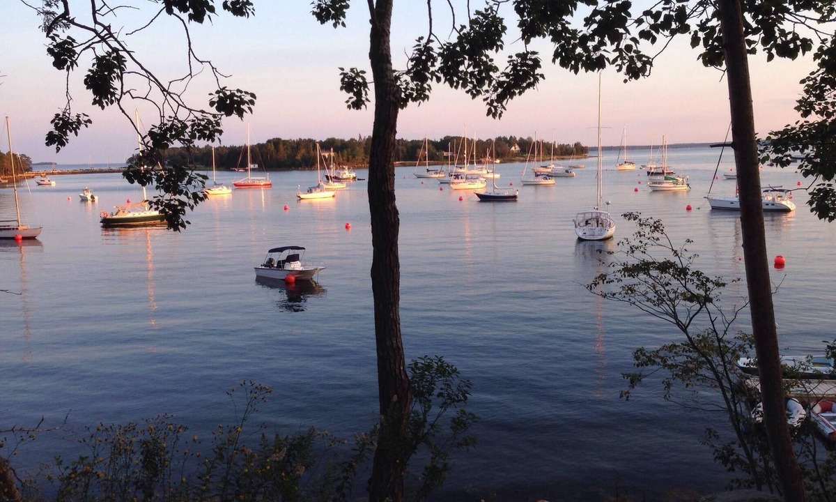 Chester Apartment | A Sailor's Paradise - Stevens Cove Guest Quarters