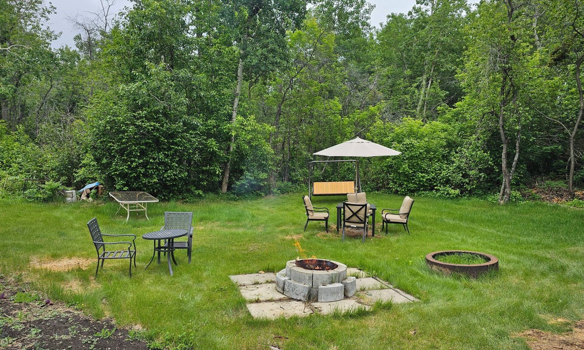 Sherwood Park Other | Acreage House within Edmonton And Sherwood Park