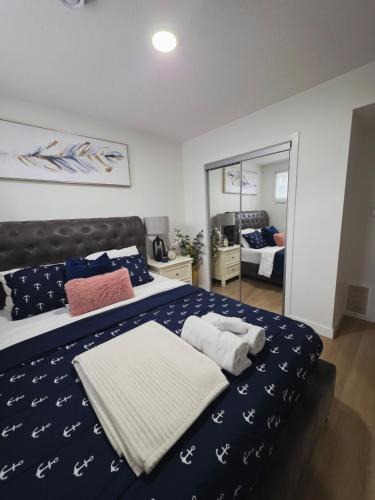West Edmonton Apartment | Amaville- The Cozy Cave