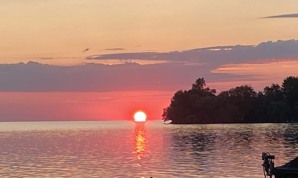 Big Bay Point Cottage | Amazing Waterfront, Cottage at Big Bay Point