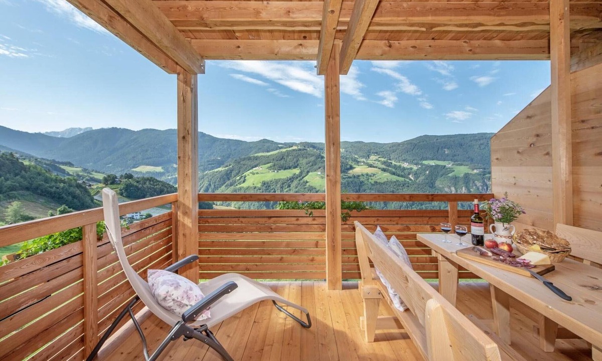 Fie allo Sciliar Apartment | Apartment "Wohnung Dilla Wieserhof" with Mountain View, Shared Garden and Wi-Fi