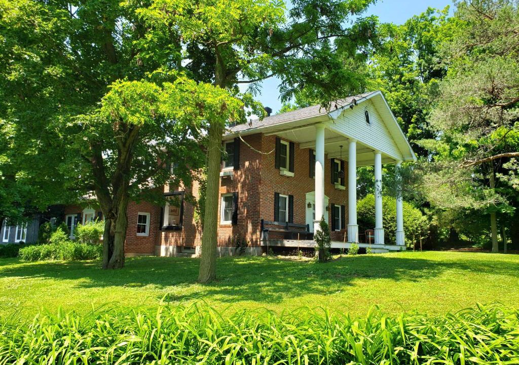 Brigham Hotel | Auberge du Vignoble Bromont