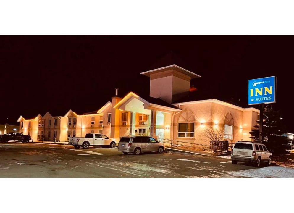Dawson Creek Hotel | Aurora Park Inn & Suites