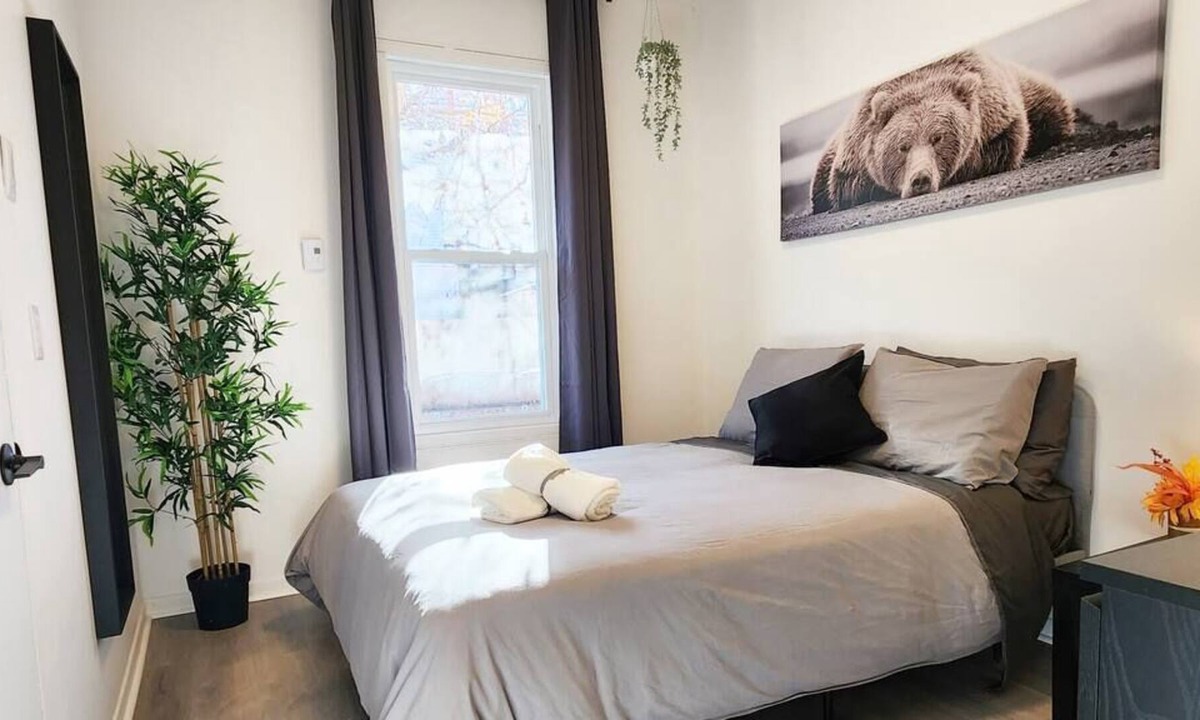 Verdun Apartment | Awesome 2BDR Condo In Verdun