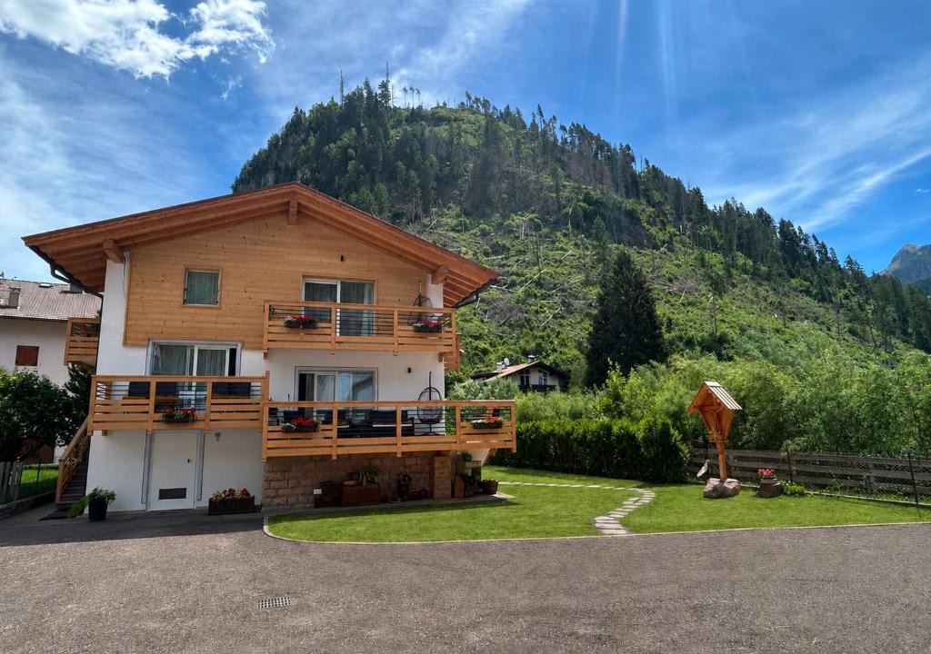 Predazzo Bed & Breakfast | B&B Te Nìf