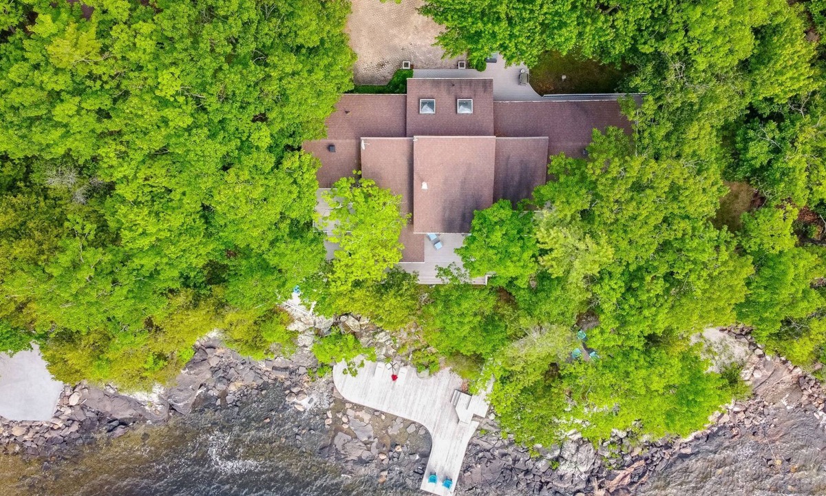 Georgian Bay Cottage | Beautiful Luxury Lake Front Cottage Georgian Bay