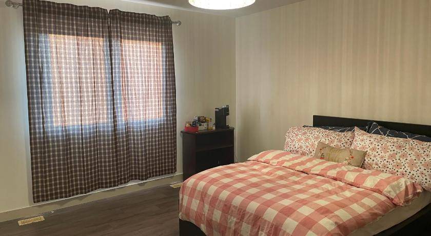 Sylvan Lake Bed & Breakfast | Bed and breakfast ∙ 1 bedroom ∙ 1 guest