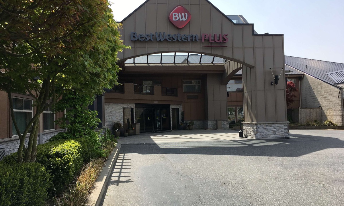 Langley Hotel | Best Western Plus Langley Inn