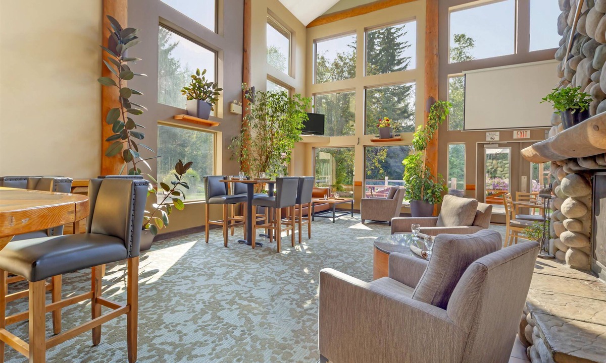 Valemount Hotel | Best Western Plus Valemount Inn & Suites