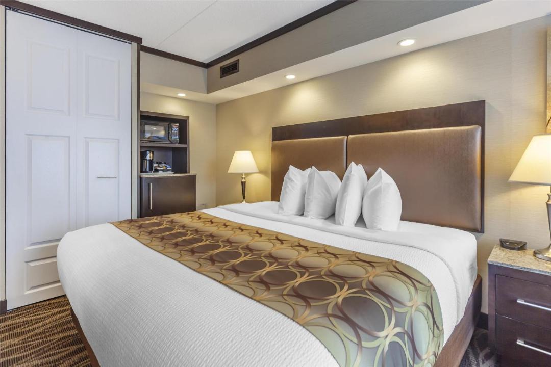 Wayside Inn | Wetaskiwin
