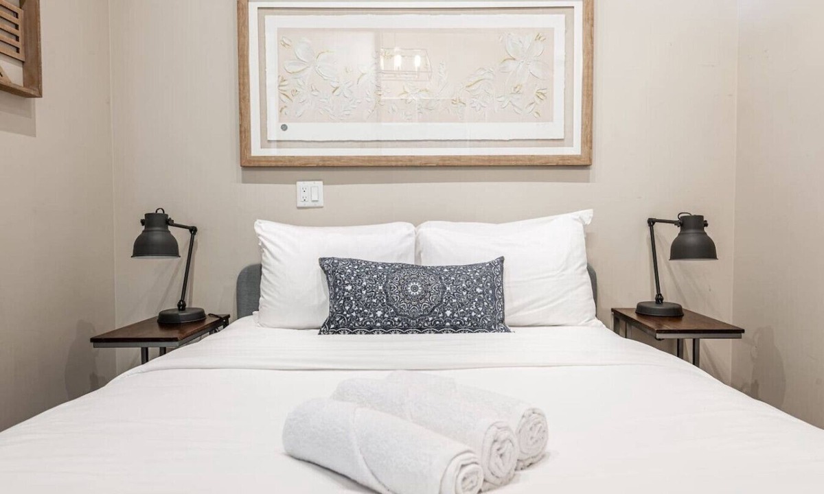 Stratford Apartment | Bradshaw Lofts: The Tapestry