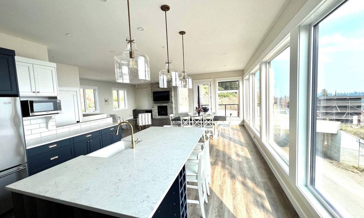Silver Star Mountain Cabin | BRAND NEW, oversized, Ski-in/Ski-out out luxury in Silver Star Mountain Resort.