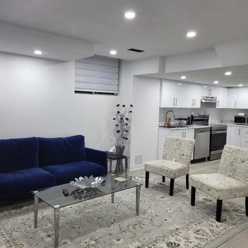 Angus Apartment | Bright 2 Bedroom Basement Apartment in Angus