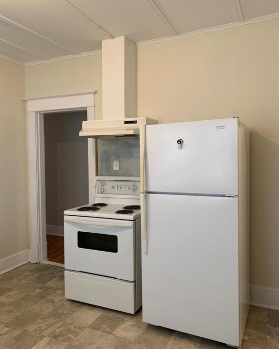 Saint John Apartment | Bright lovely 3 bedrooms entire house