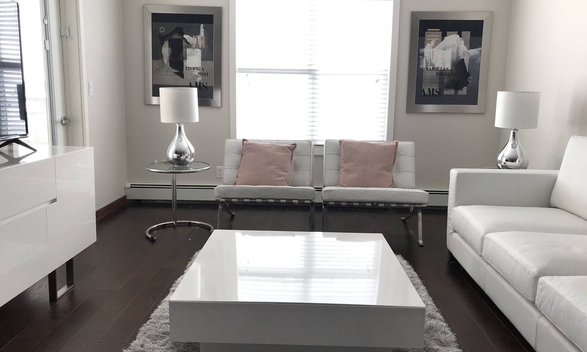 Saskatoon Condo | Bright modern comfortable newly built apartment - 2 beds, 1 bathroom