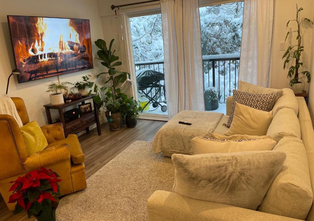 Fairview Apartment | Cambie St & West 16th