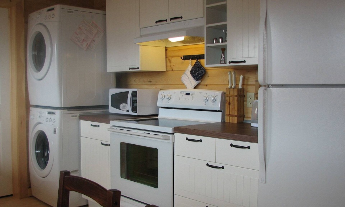 Parrsboro Cottage | Cape Split View Cottages