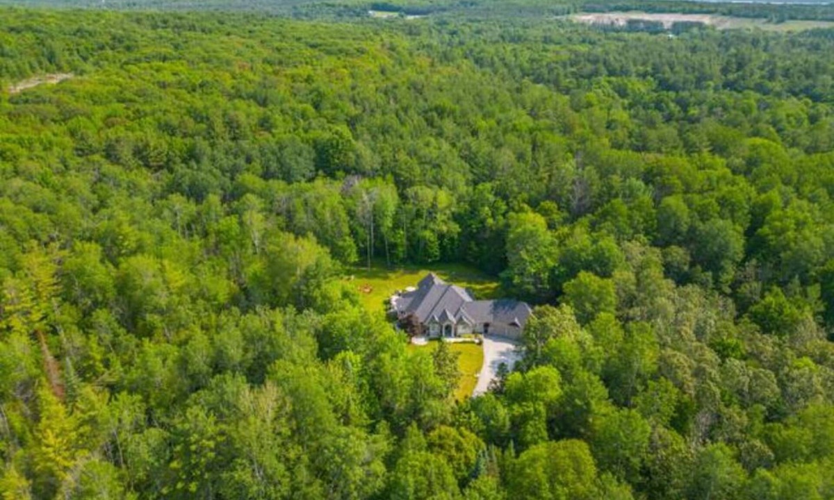 Severn Cottage | Casa ~ Pool ~ Fire Pit ~ BBQ