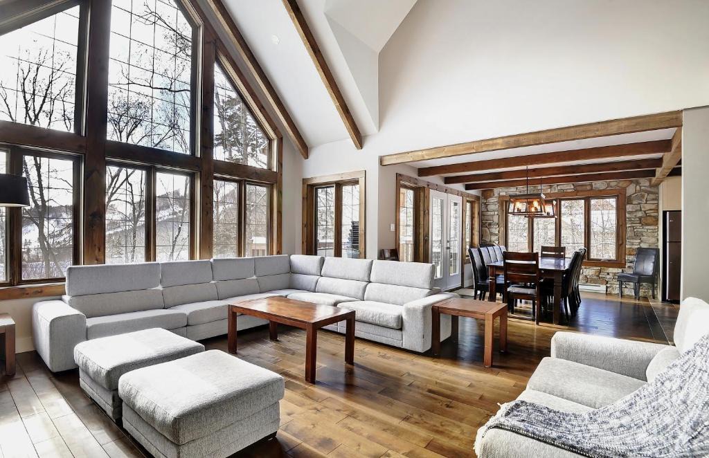 Stoneham Ski Chalet | Chalet 24 Chemin des Skieurs