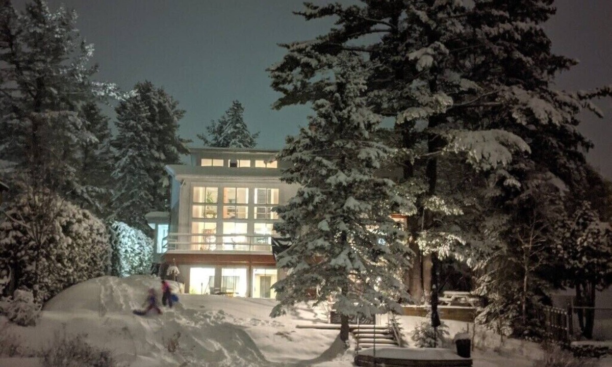 Val David House | Chalet Chic - Laurentian Retreat - great for Family and Friends!