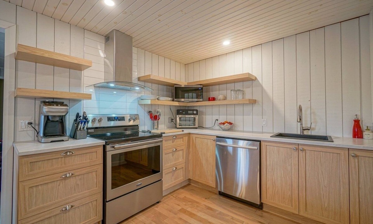 Ayers Cliff House | Chalet Zénitude Ayer's Cliff