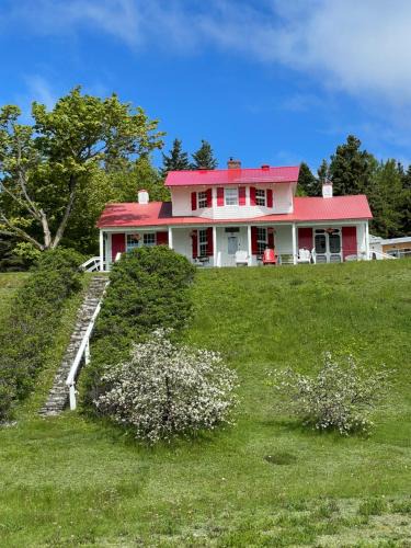 Saint Irenee Bed & Breakfast | Chez Maleterre