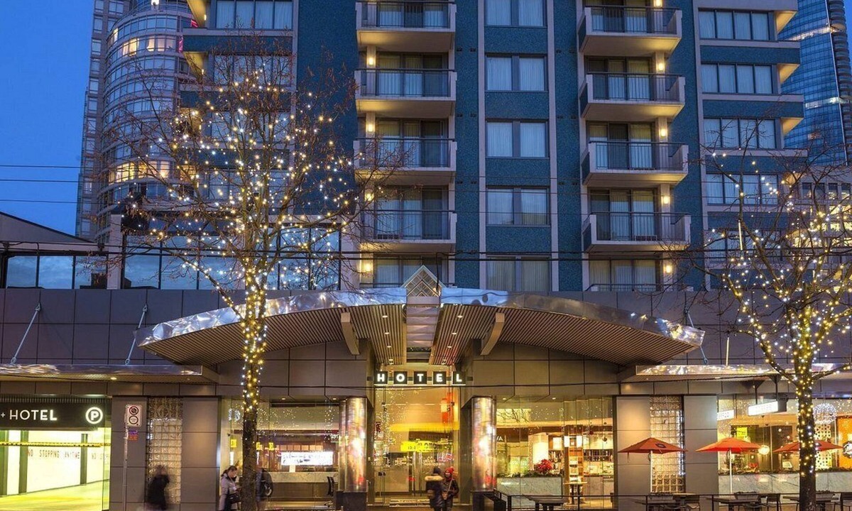 Arbutus Ridge House | Chic 2BR Suite Vancouver West Downtown