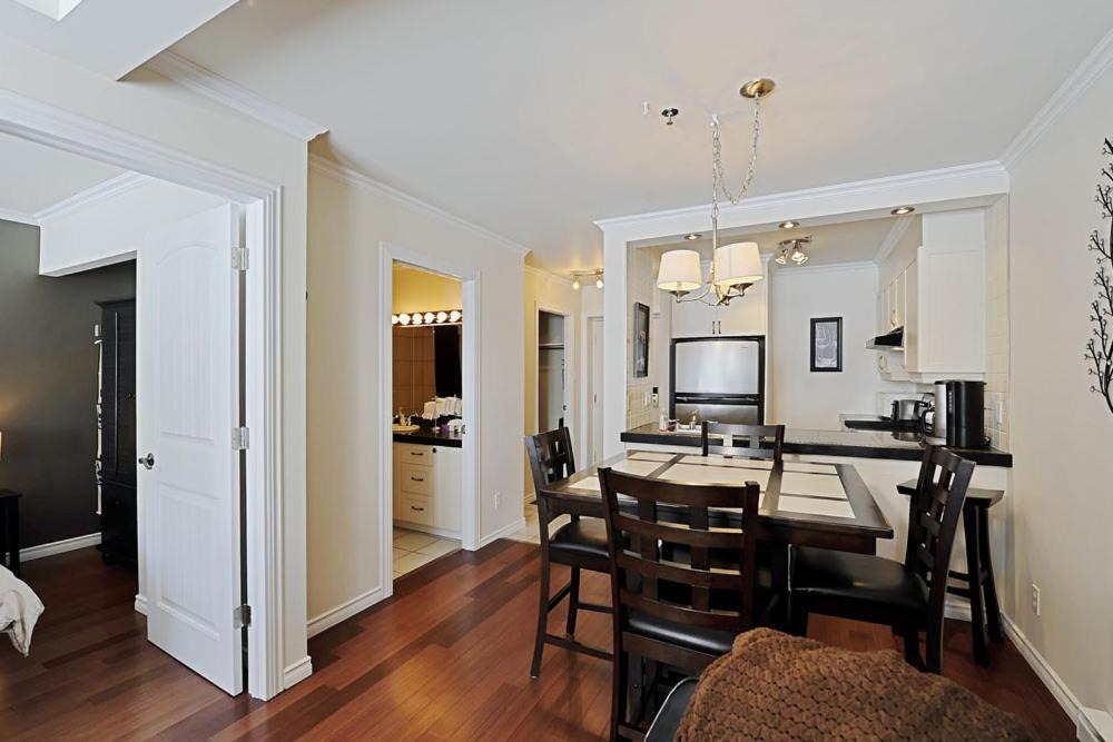 Stoneham Apartment | Condo 212 620 Chemin du Hibou by Les Chalets Alpins