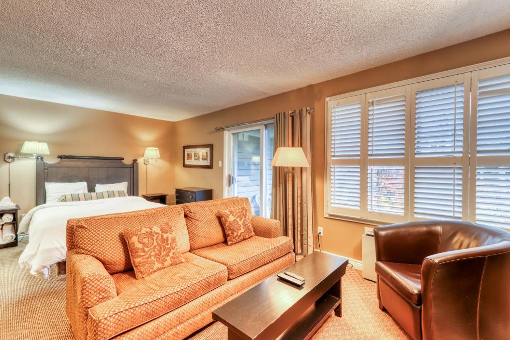 Craigleith Hotel | Condo 606 at North Creek Resort