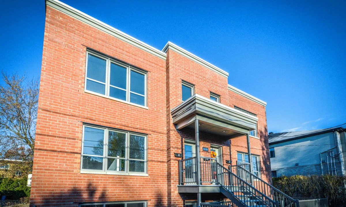 Greenfield Park Apartment | Condo Neuf 4 1/2 Près DE L'hôpital Charles-lemoyne