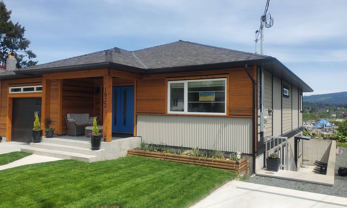 Duncan Apartment | Conveniently located guest suite in the heart of the Cowichan Valley.